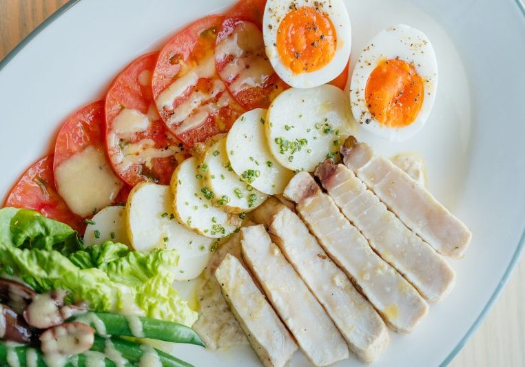 Tuna niçoise salad by chef Jason Staudt. Photo by Arianna Leggiero.